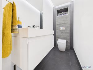 Photo 21- click for photo gallery